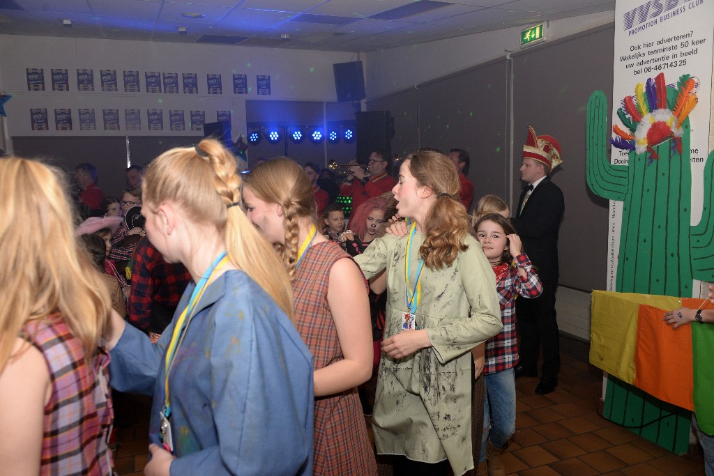 ../Images/Jeugddisco Wild wild west 033.jpg